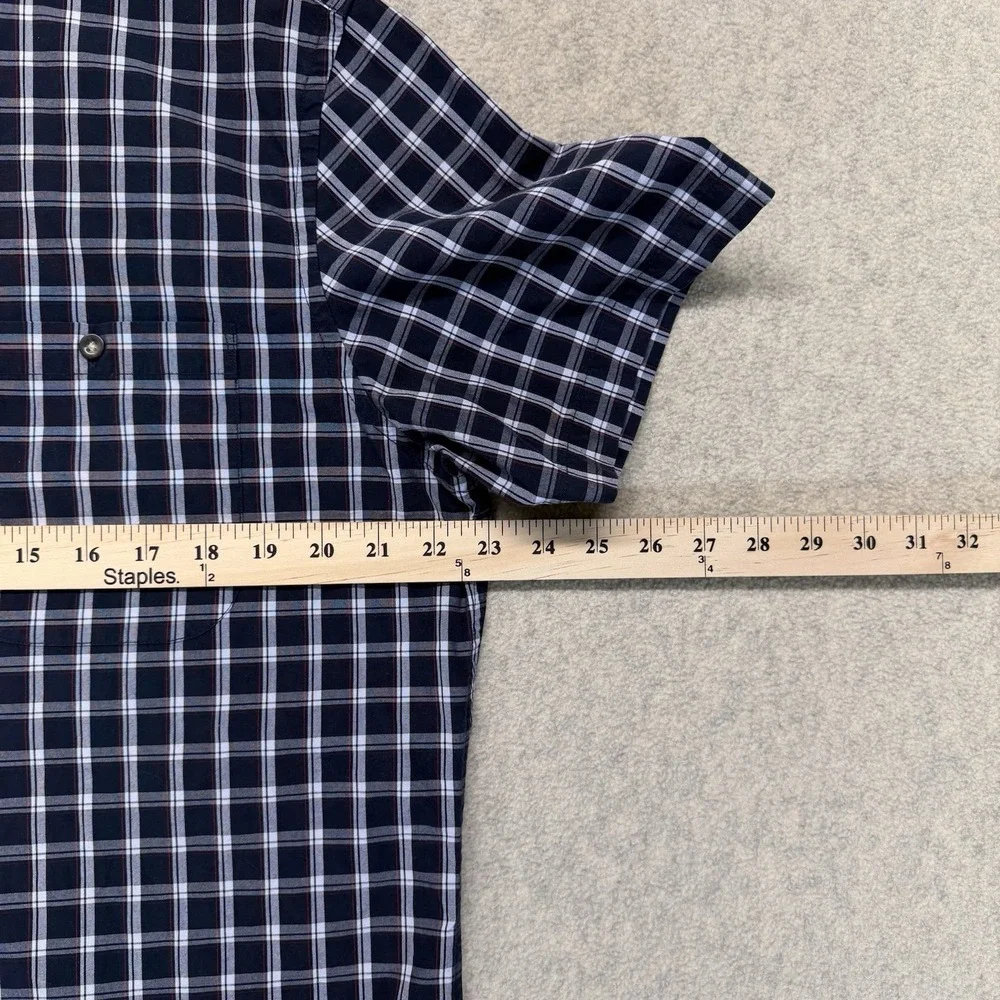 Banana Republic Mens Large Standard Fit Plaid Button Up Shirt Navy Short Sleeve